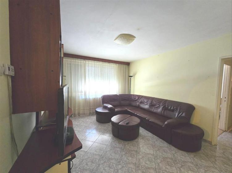 Apartament cu patru camere de vanzare  Fagaras - 8