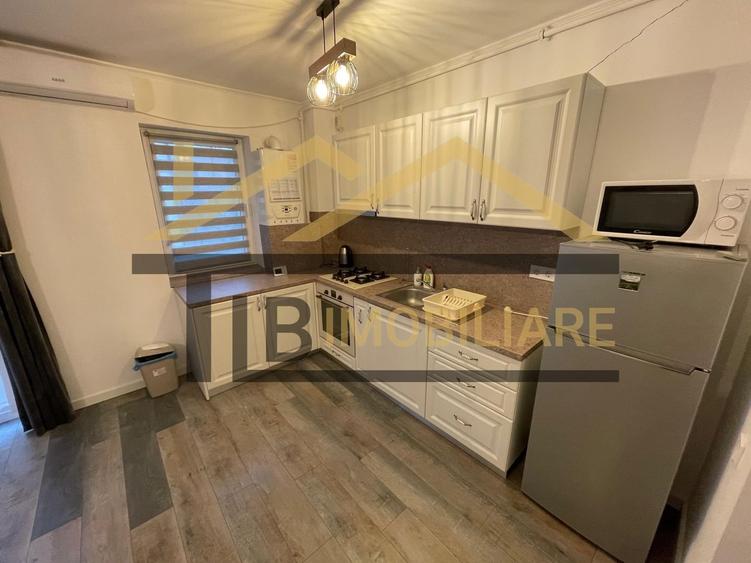 Apartament de 2 camere, 45mp,  garaj, Zona Central - 4