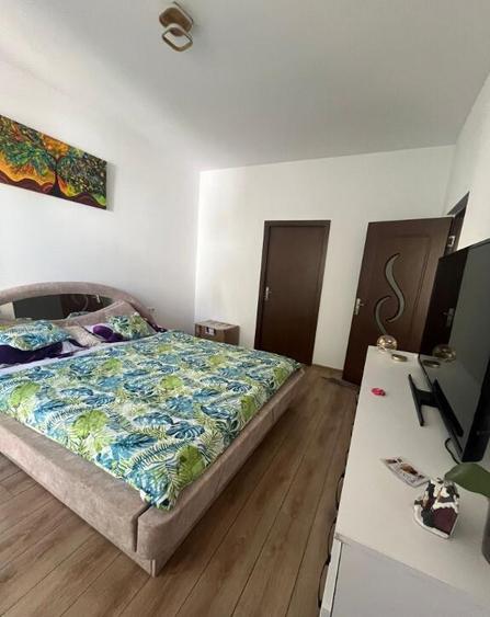 Casa tip duplex P+1+M | 200 mp utili | Curte 300 mp | 5 min. Bucuresti - 5