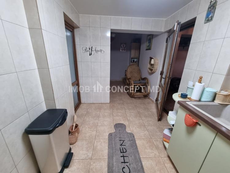 Vanzare Casa-vila 7 camere si teren 1250mp sau schimb, Puchenii Mosneni-Prahova - 6