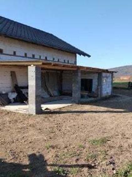 Vand casa ?i teren - 4