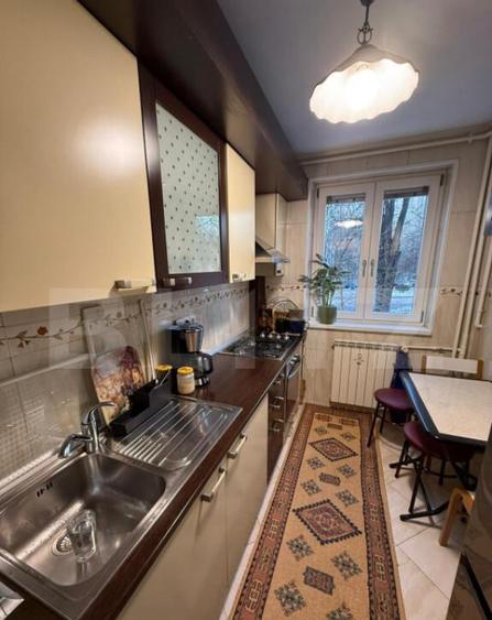 Apartament 3 camere, renovat, 2 minute de metrou - Drumul Ta - 10