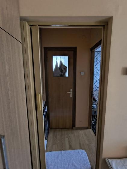Apartament cu 2 camere semidecomandat în Ferentari
