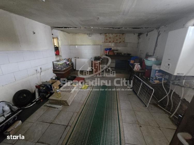 Casă cu 4 camere cu Teren 2553 Mp în Cornetu