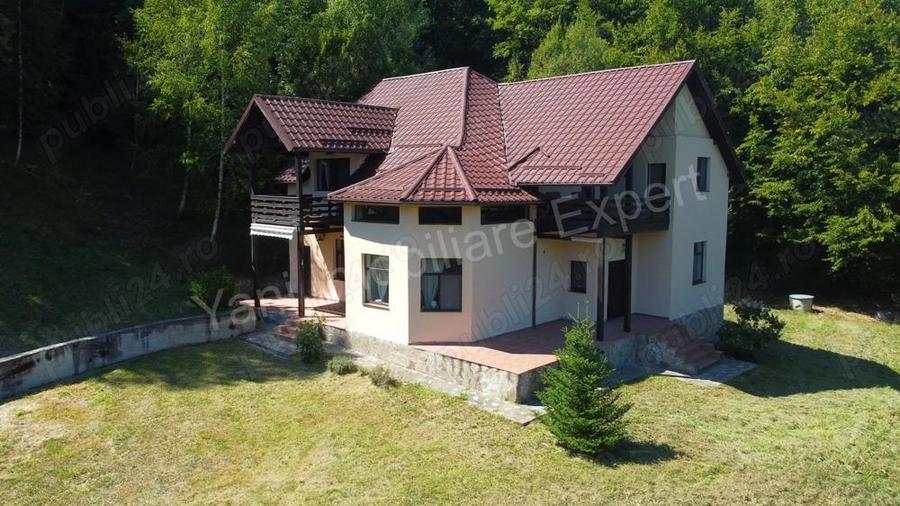 Casa de vacan?a de vanzare in comuna Bradule?, sat Bradetu, jude? Arge?. - 1