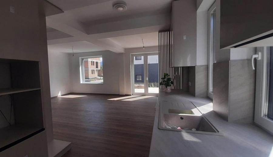 Case Individuale - Beci Parter Etaj Masarda Bartolomeu Str. Linii - 8