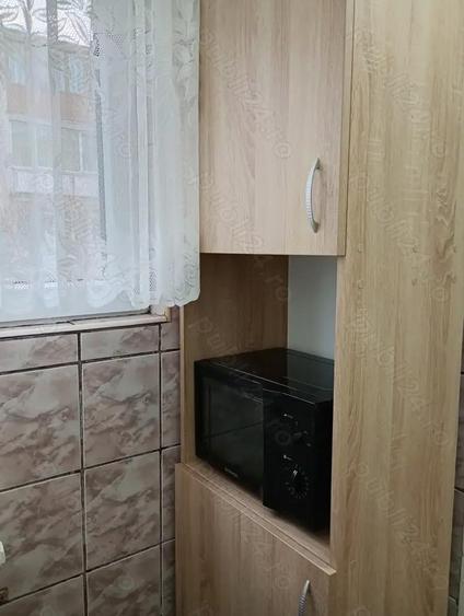 Inchiriez garsoniera - 8