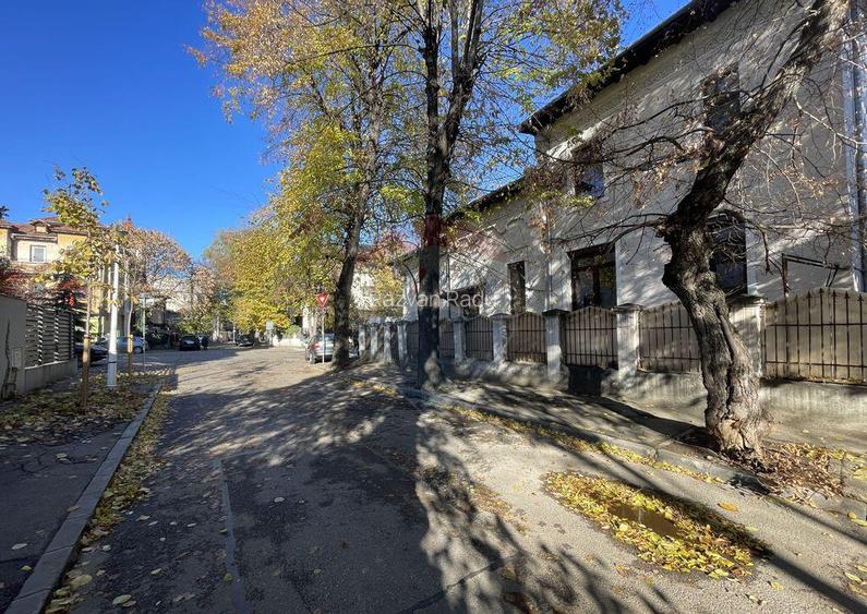 Vila interbelica in Vatra Luminoasa, arh Toma Dobrescu