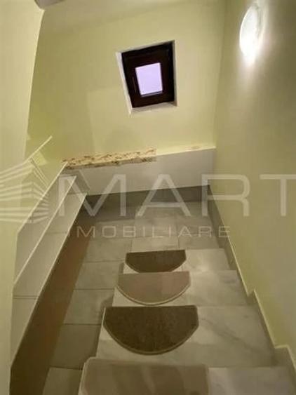 Casă cu 5 camere cu Teren 200 Mp în Central