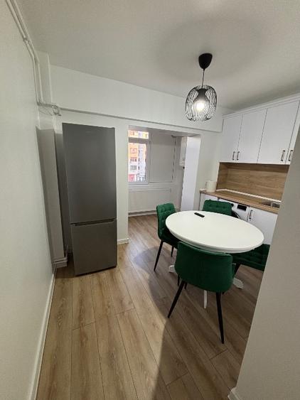 Închiriez garsoniera - 4