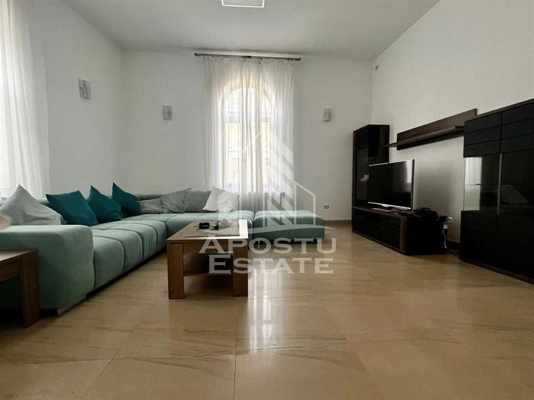Apartament cu 4 camere 180mp loc de parcare zona centrala - 7
