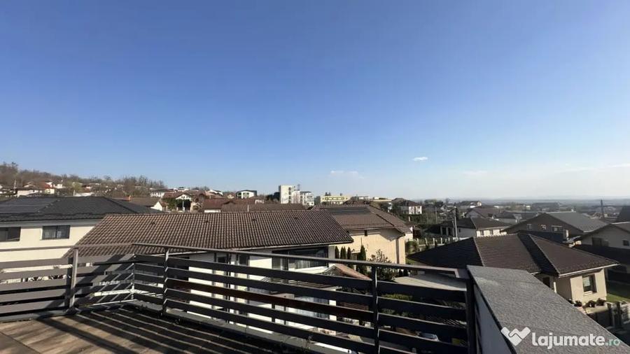 Apartament cu 3 camere decomandat în Tăuții-Măgherăuș