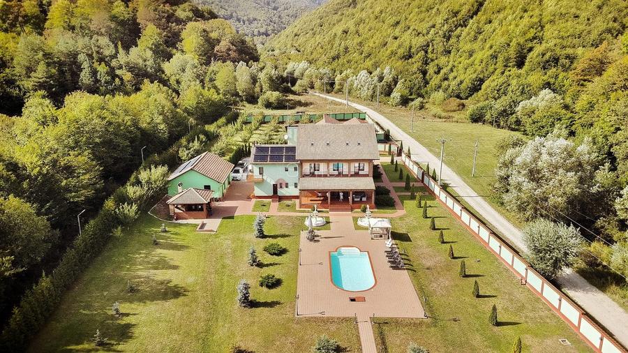 Proprietate Deosebita - Liziera Padurii - 31