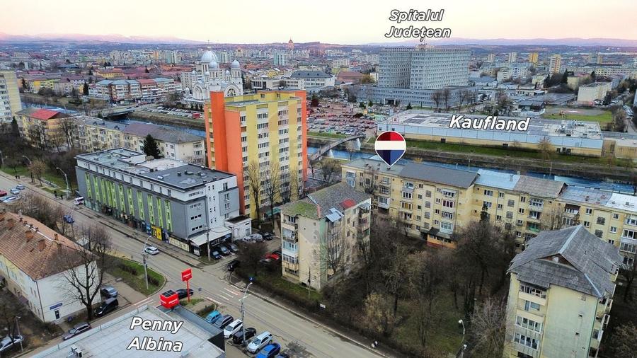 DE VANZARE: Apartament cu 2 camere în zona Independentei - 8