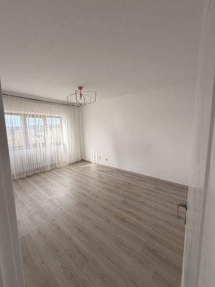 Urgent! Apartament Centru gara 3 camere bloc pe cadre - 8