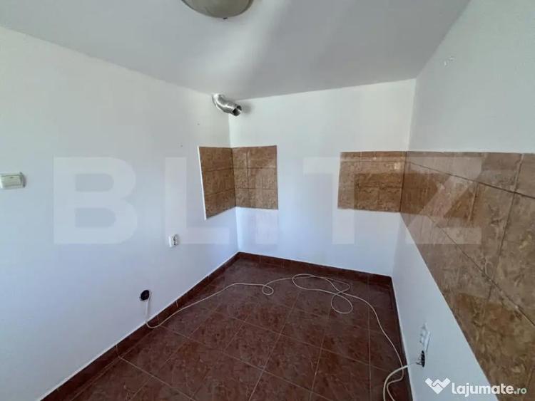 Casa de vanzare, zona linistita, in Recea - 3