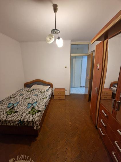 Se vinde apartament decomandat doua camere pret 85000 euro negociabil - 8