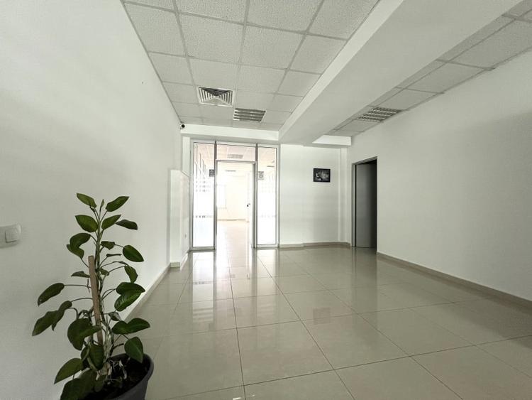 Spatiu de birouri / Cladire noua/ paza - 2