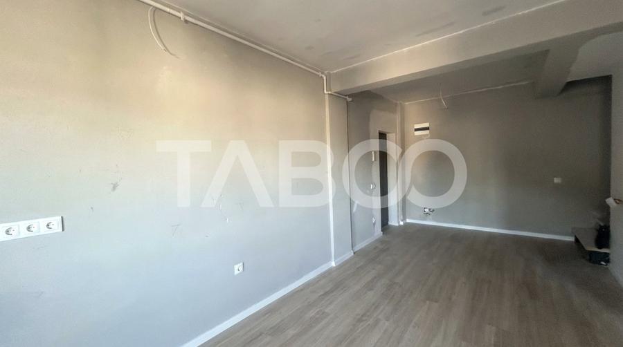 Apartament 3 camere decomandat cu doua balcoane 84 mp zona Turnisor - 4