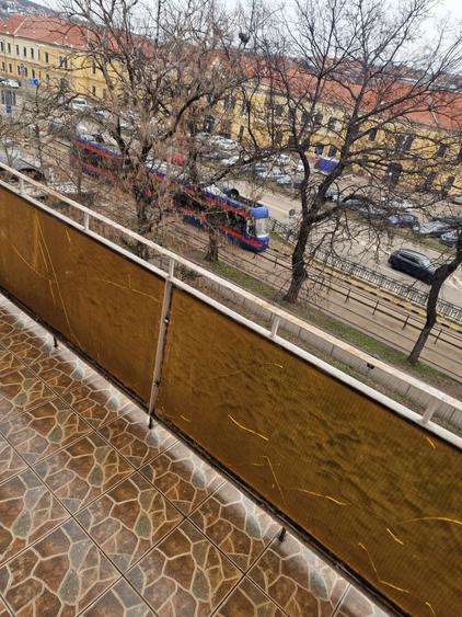 Inchiriez apartament cu 3 camere - 8