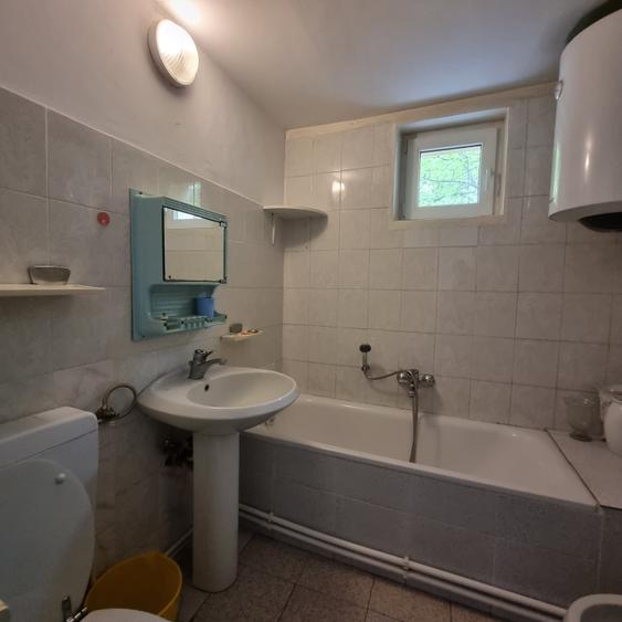 Ocazie | 4 camere Lacul Tei  | Centrala proprie - 8