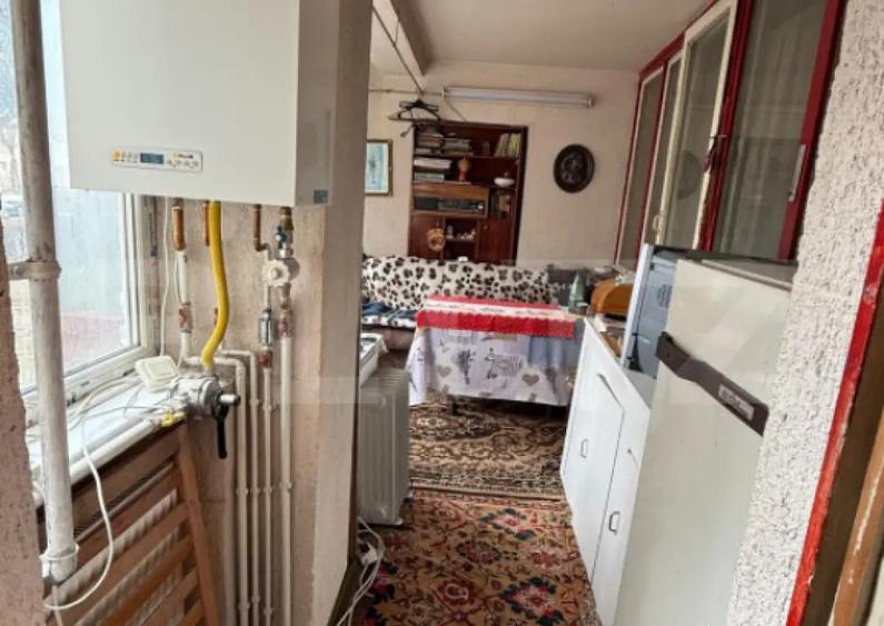 Apartament 3 camere, 77 mp, zona Grivitei - 3