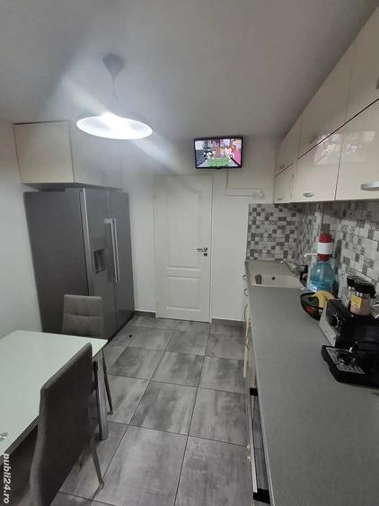 De vanzare apartament 3 camere etaj 3 4Giurgiu - 4