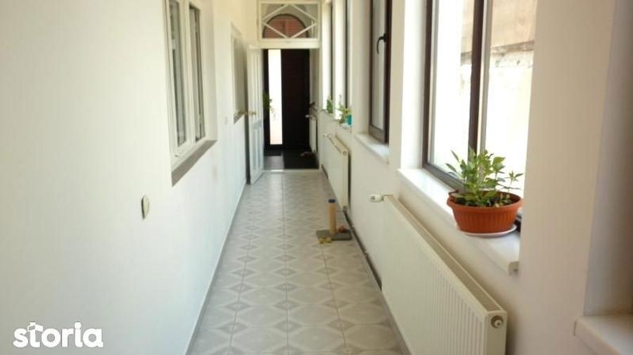 Vanzare casa/vila in Ploiesti zona Semicentrala - 11