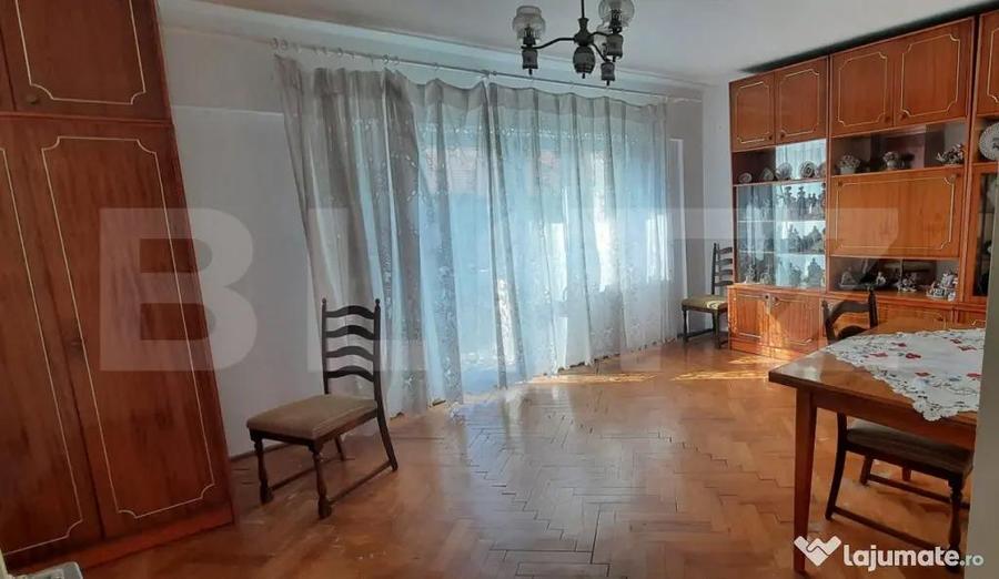 Apartament de vanzare, zona Carpati 2,suprafata 53,5 mp Satu - 1