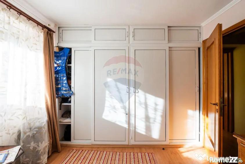 Apartament cu 3 camere decomandat în Ultracentral
