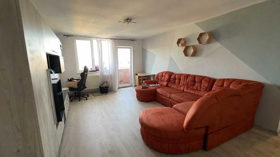 Apartament cu 2 camere semidecomandat în Grădiște