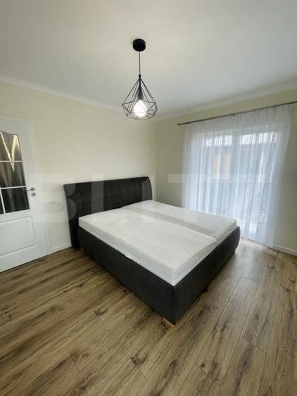 Apartament cu 2 camere semidecomandat, mobilat în Florești