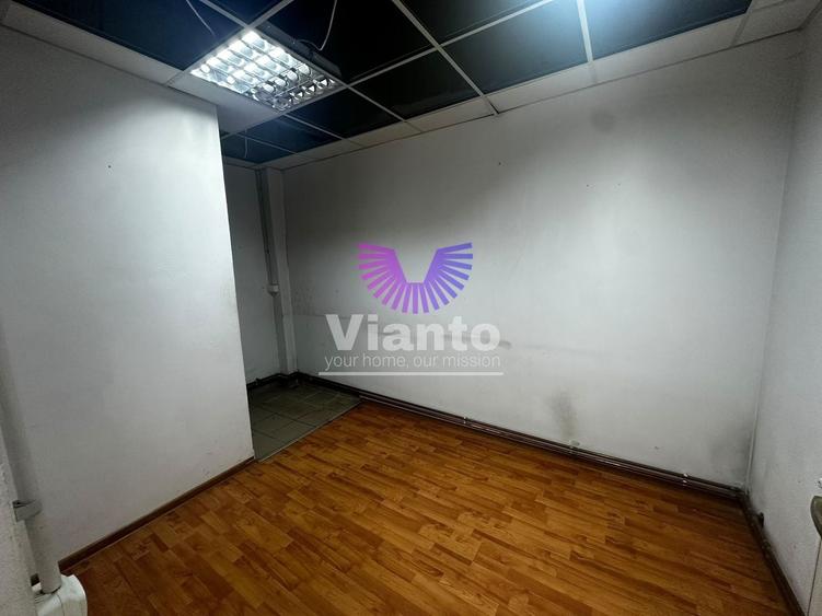 Birou, de 385 mp, în Central