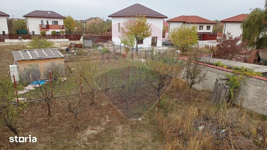 Casă cu 5 camere cu Teren 570 Mp în Balotești