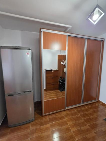 Apartament cu 2 camere decomandat în Mihai Bravu