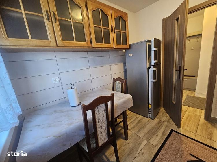 Zona hotel Bucovina , inchiriez apart. 2 camere, economic si elegant - 1