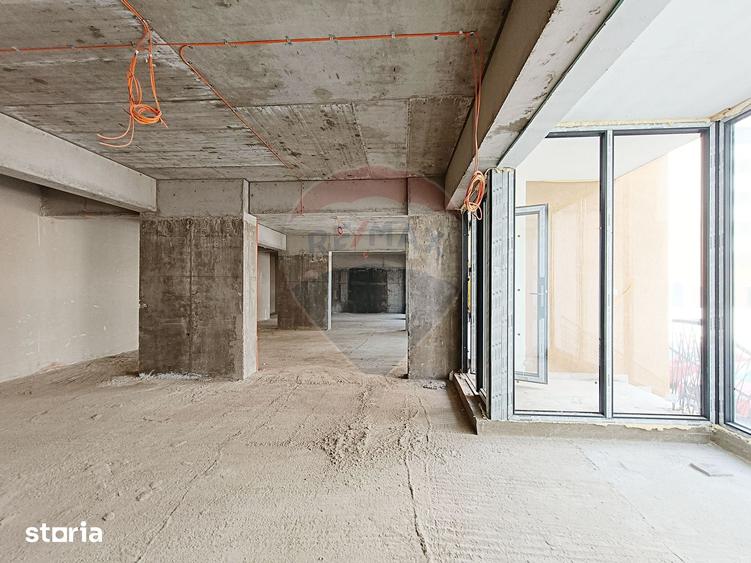 Inchiriere Spatiu Comercial Parter, Terasa 63mp | M. Berceni la 9 min. - 9