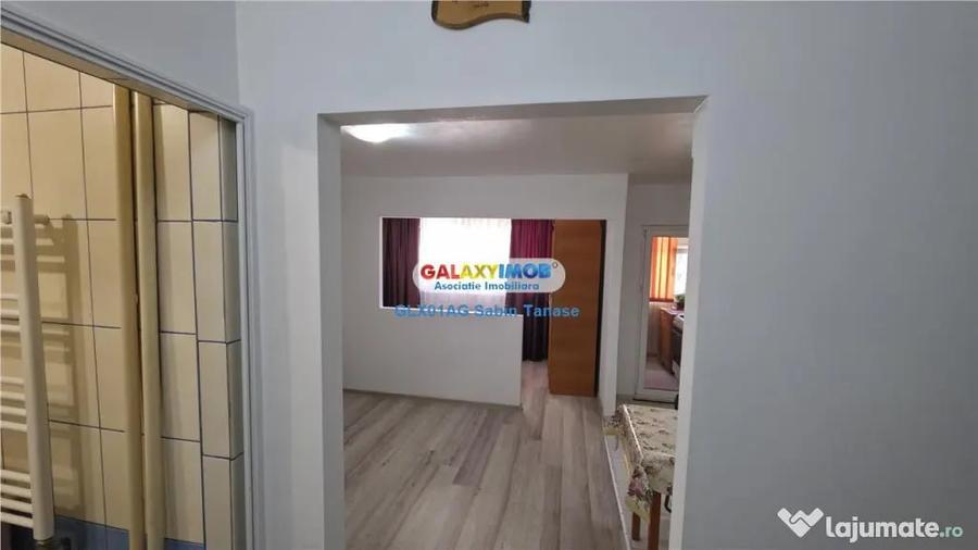 Garsonieră decomandată în Găvana