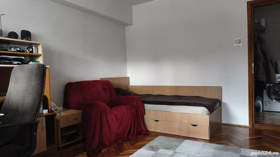 Apartament cu 2 camere decomandat în Gojdu
