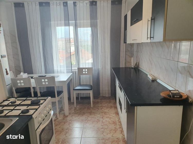 Apartament 2 camere, zona 1 Mai Est, etaj 4 din 4 - 17