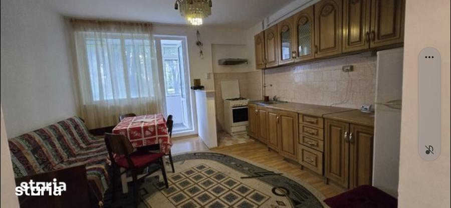 Apartament cu 3 camere în Copou