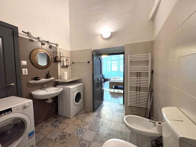 Apartament 2 camere 70 mp parter inalt str Gh Sincai - Central - 8
