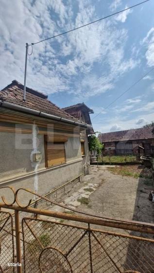 Casă cu 3 camere în Războieni-Cetate