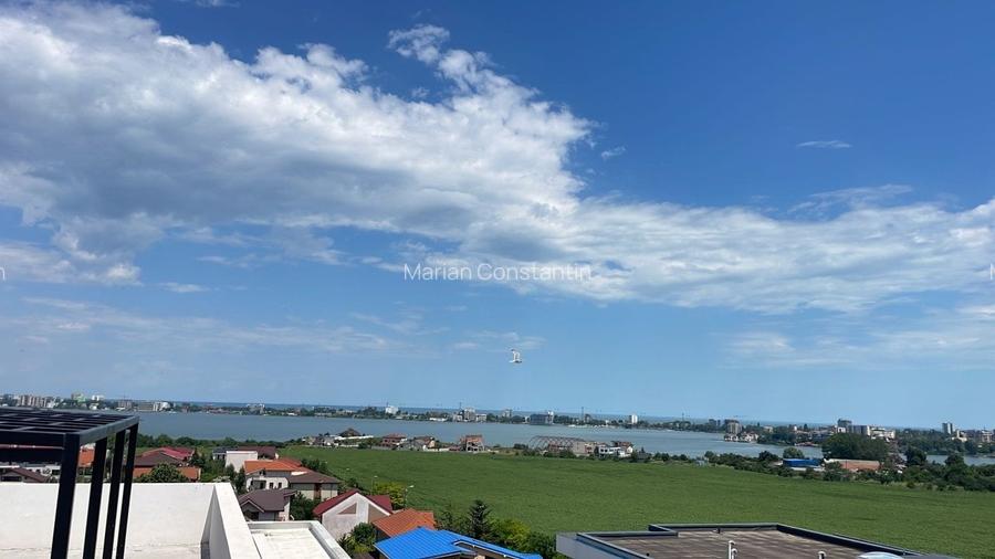 VILA  OVIDIU vedere directa la lac