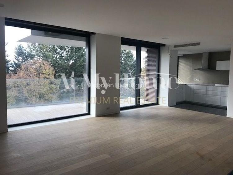 Apartament nou, spectaculos cu 4 camere, finisaje lux, prima inchiriere, parcare