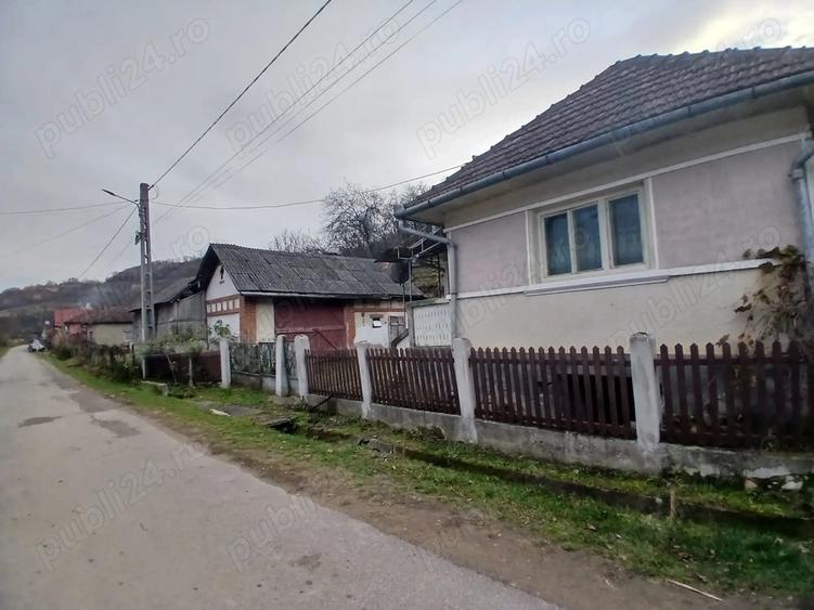 Casa la ?ara la 60 km de Cluj-Napoca - 8