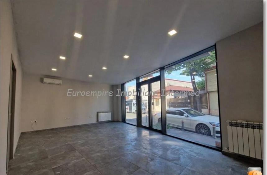 De inchiriat spatiu comercial zona Trocadero - 2