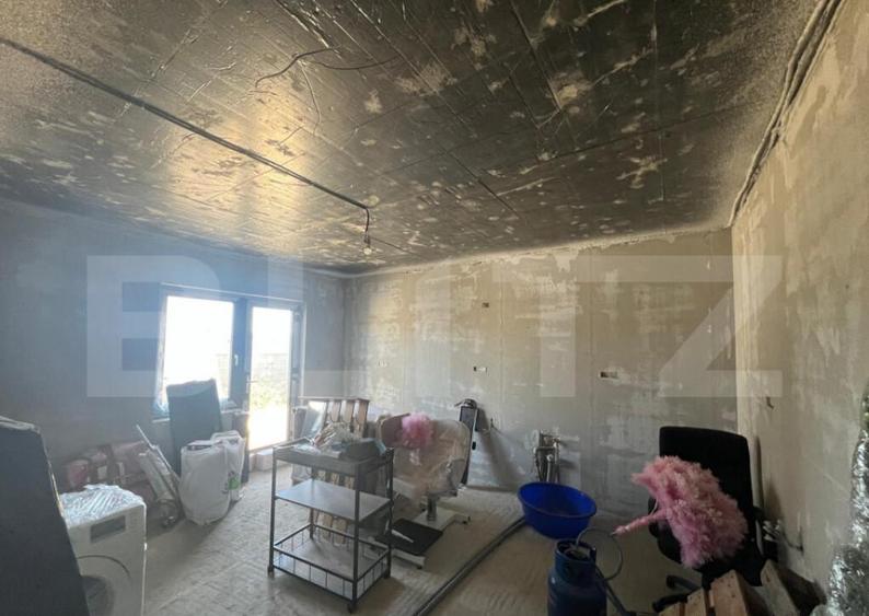 Casa la rosu, 233 mp, P+1, zona Veteranilor - 16