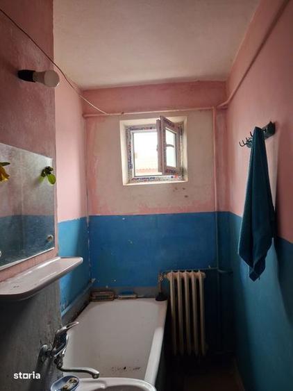 Vand apartament 2 camere 37000 neg - 3