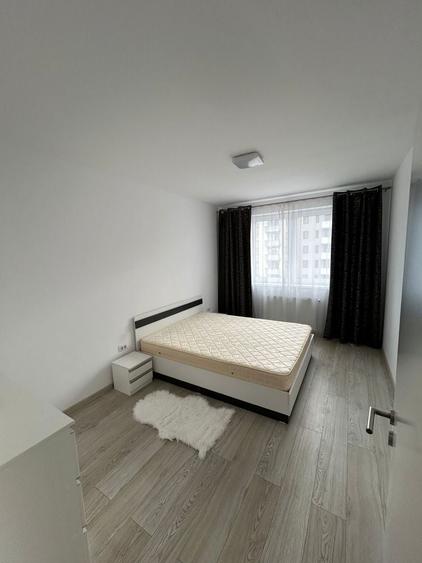 Inchiriez Apartament 2 camere decomandat, 62 mp + terasa 9 mp, parcare in apropierea mall ul Coresi Shopping Resort* Complex Grandis Residence - 5